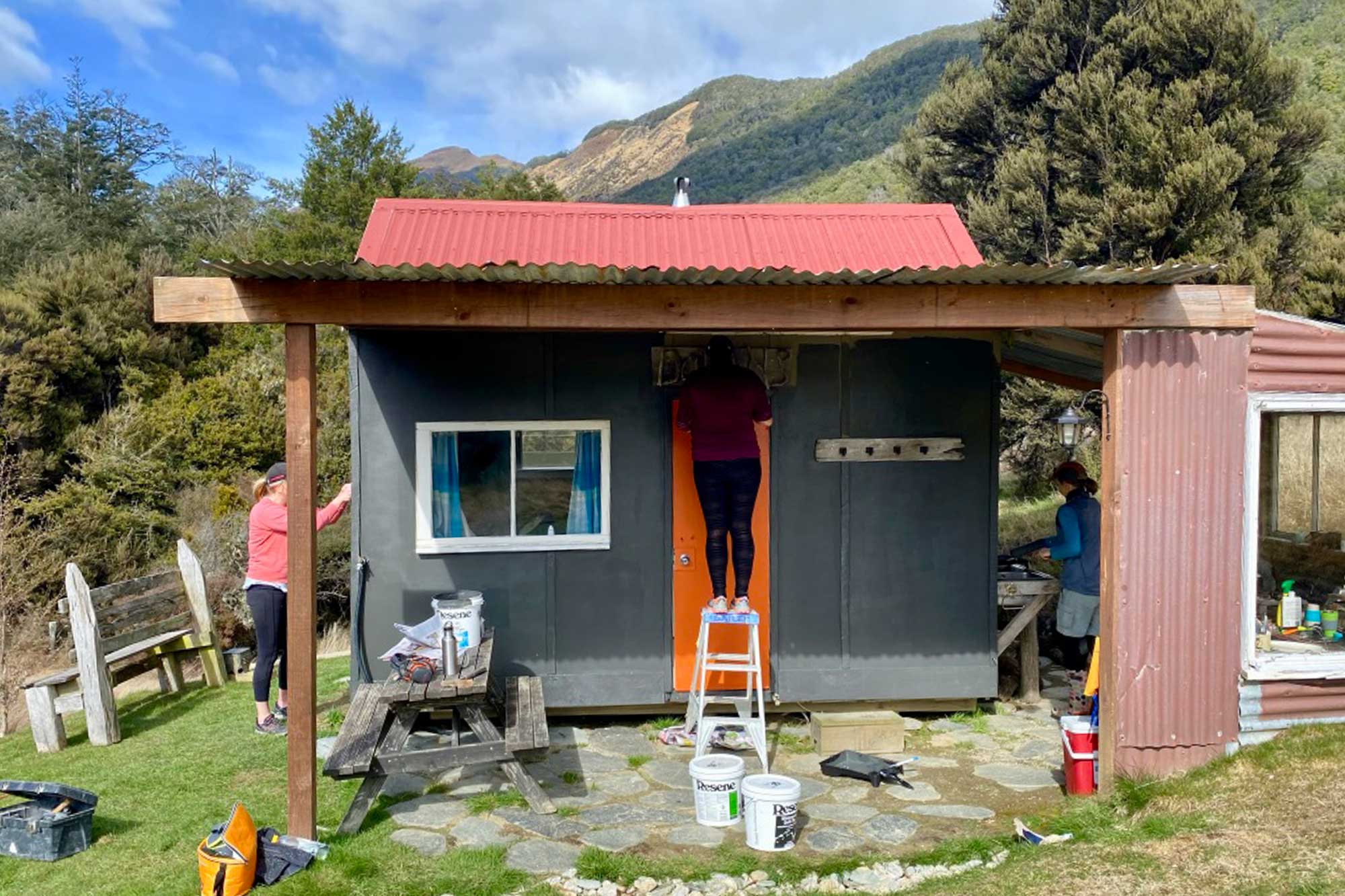 Volunteers - Dolans Hut